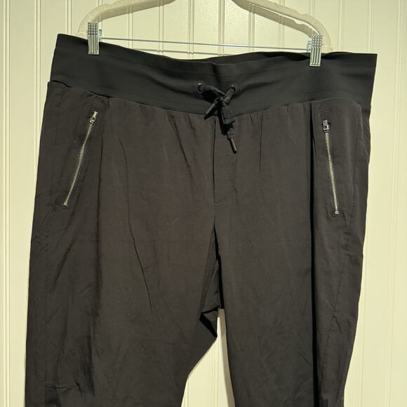 Athleta Trekkie North Joggers Black Plus Size 20 - Picture 3 of 6